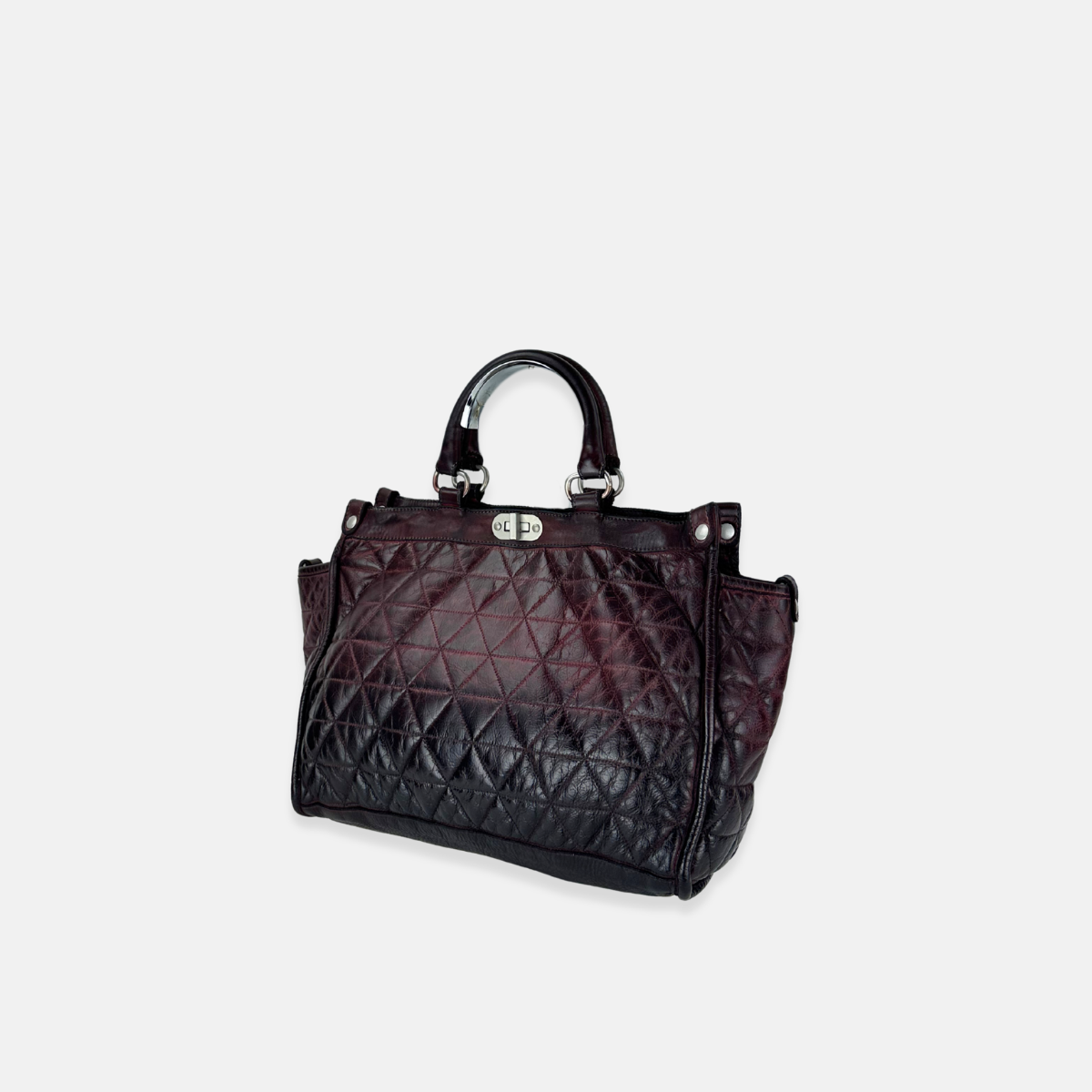 Vive La Difference Glamour Quilted Ombre Handle Tote Bag in Burgundy - Big Bag NY