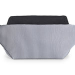 &nbsp;In-Zu Wallaby Sling in Black and White Lines