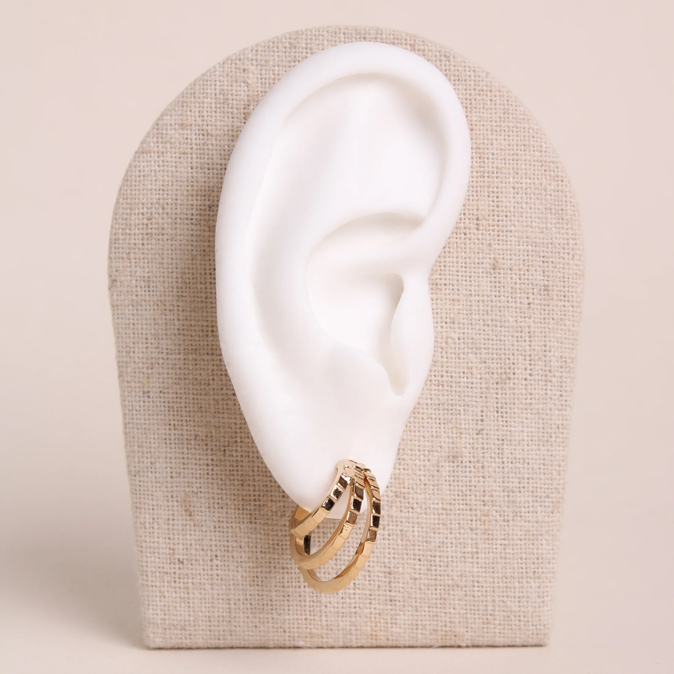 Waekura Celeste hold hoop earrings - Big Bag NY