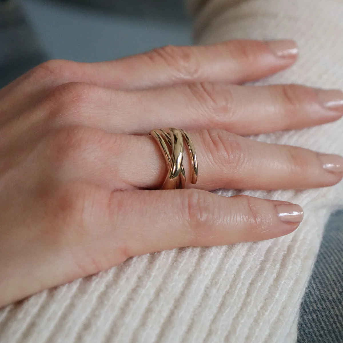 Waekura Romane gold ring - Big Bag NY