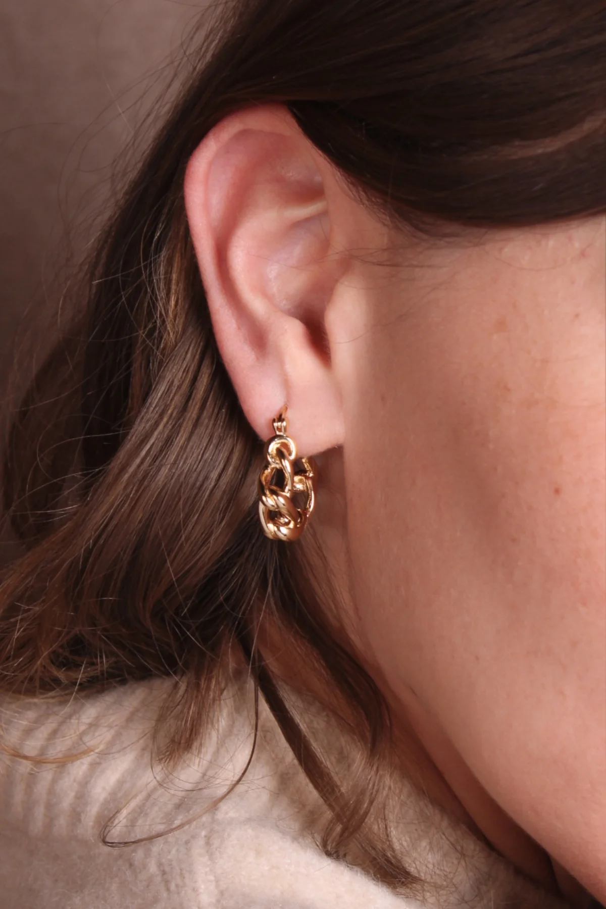 Waekura Simone hoop gold earrings - Big Bag NY