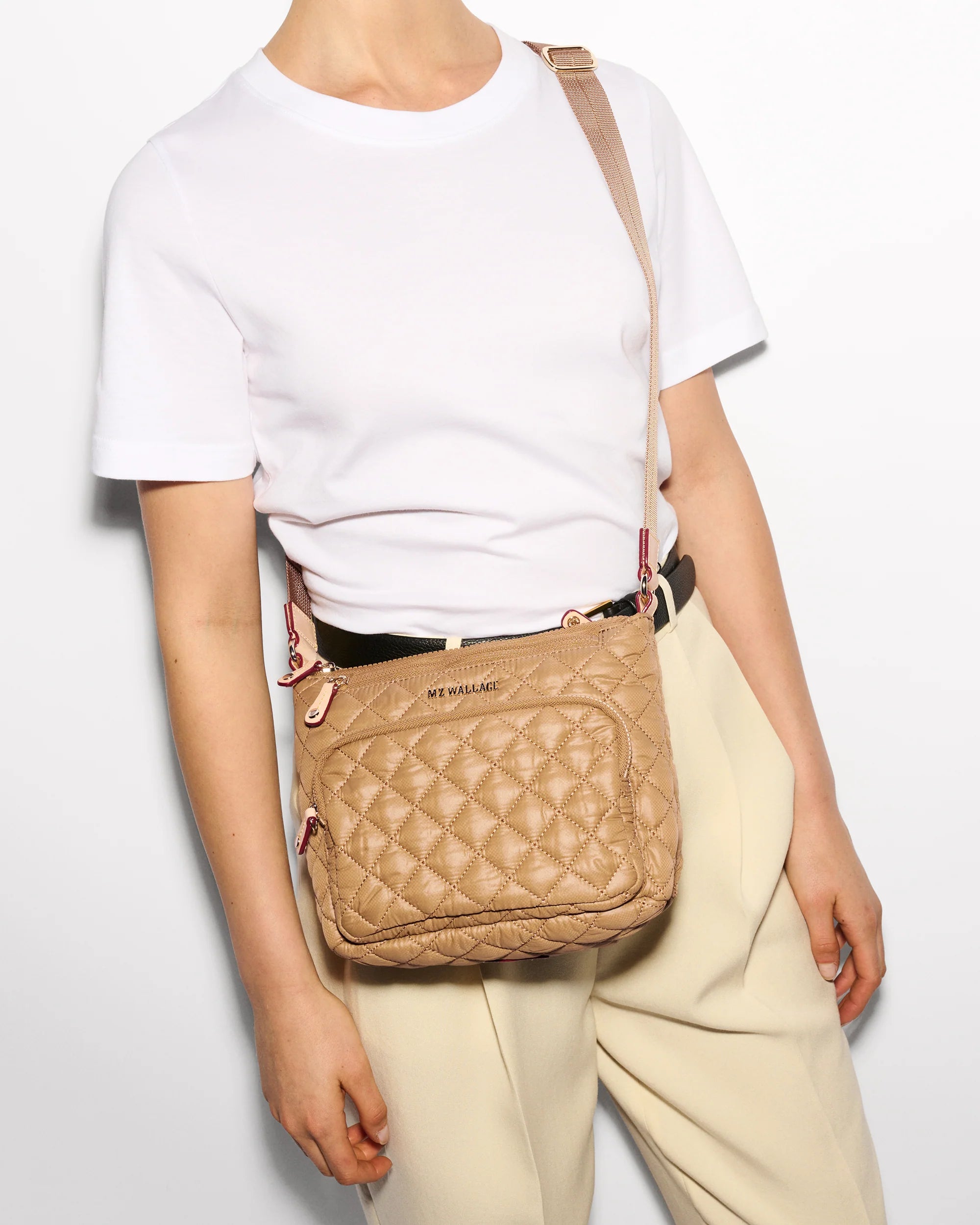 Metro Scout Crossbody Deluxe in Caramel - Big Bag NY
