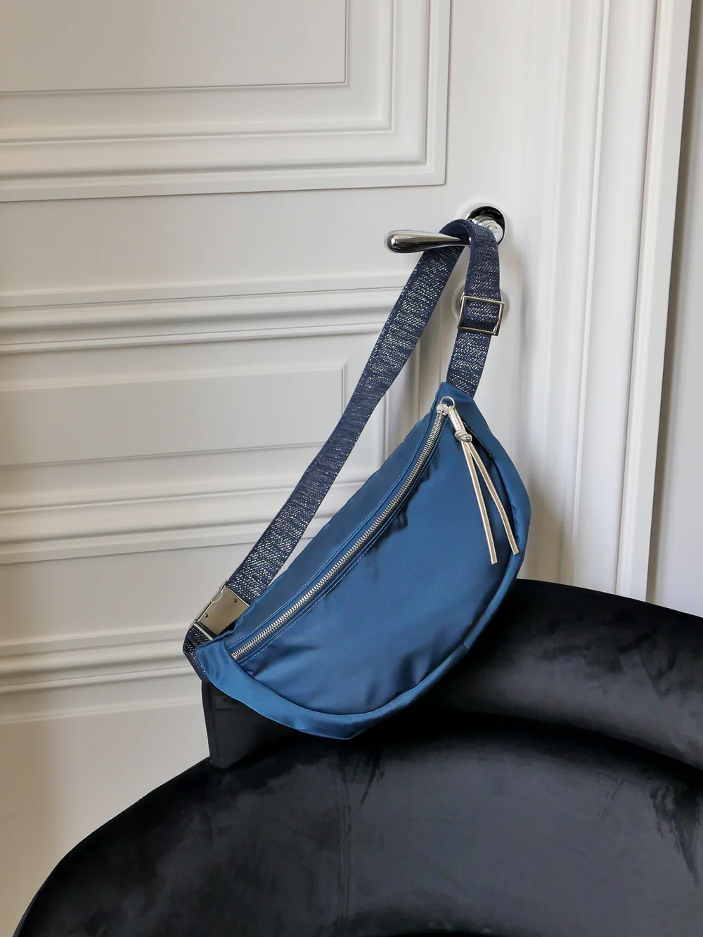 Sakari Satin Nylon Belt Bag Big Bag