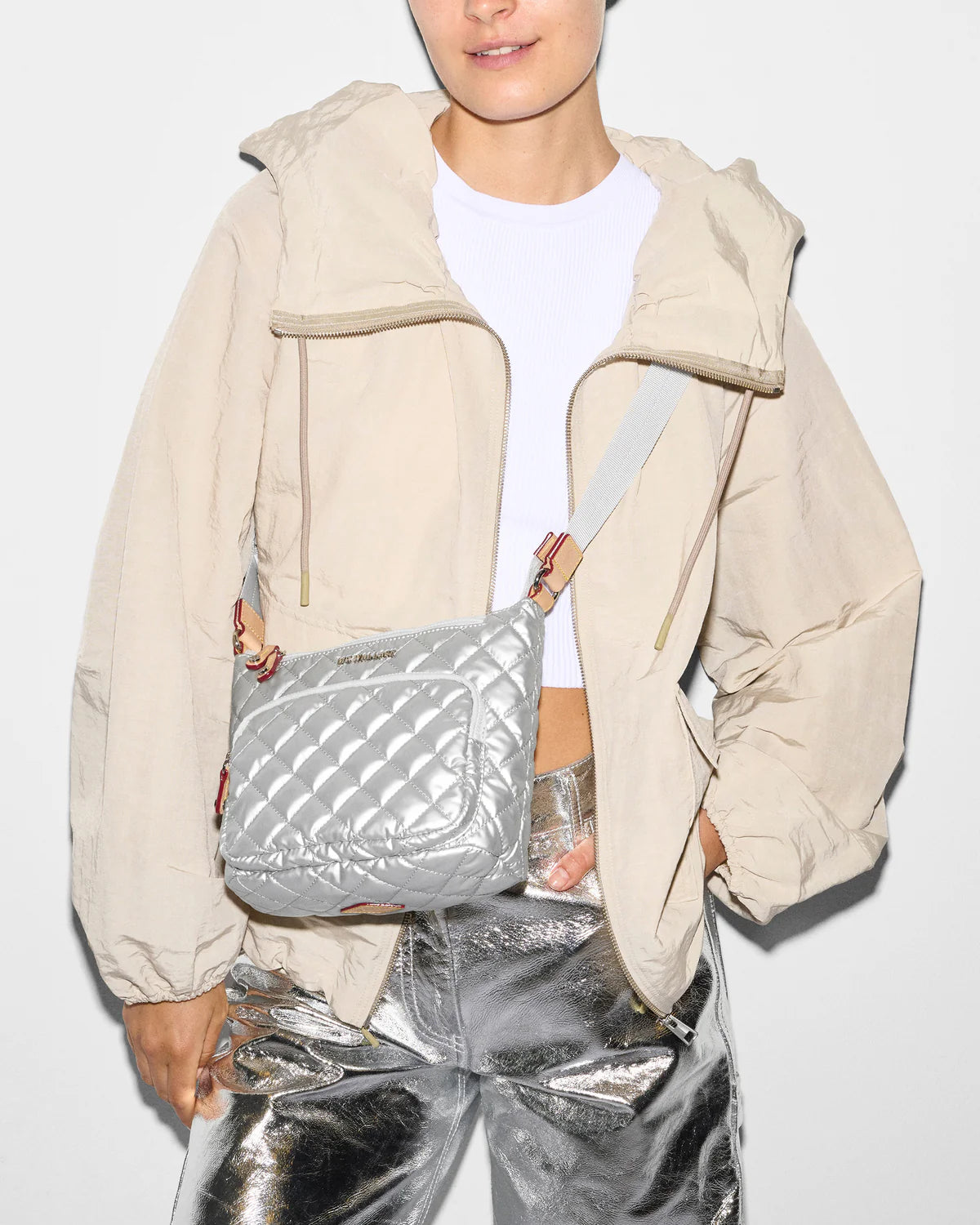 Metro Scout Deluxe Crossbody in Matte Silver - Big Bag NY
