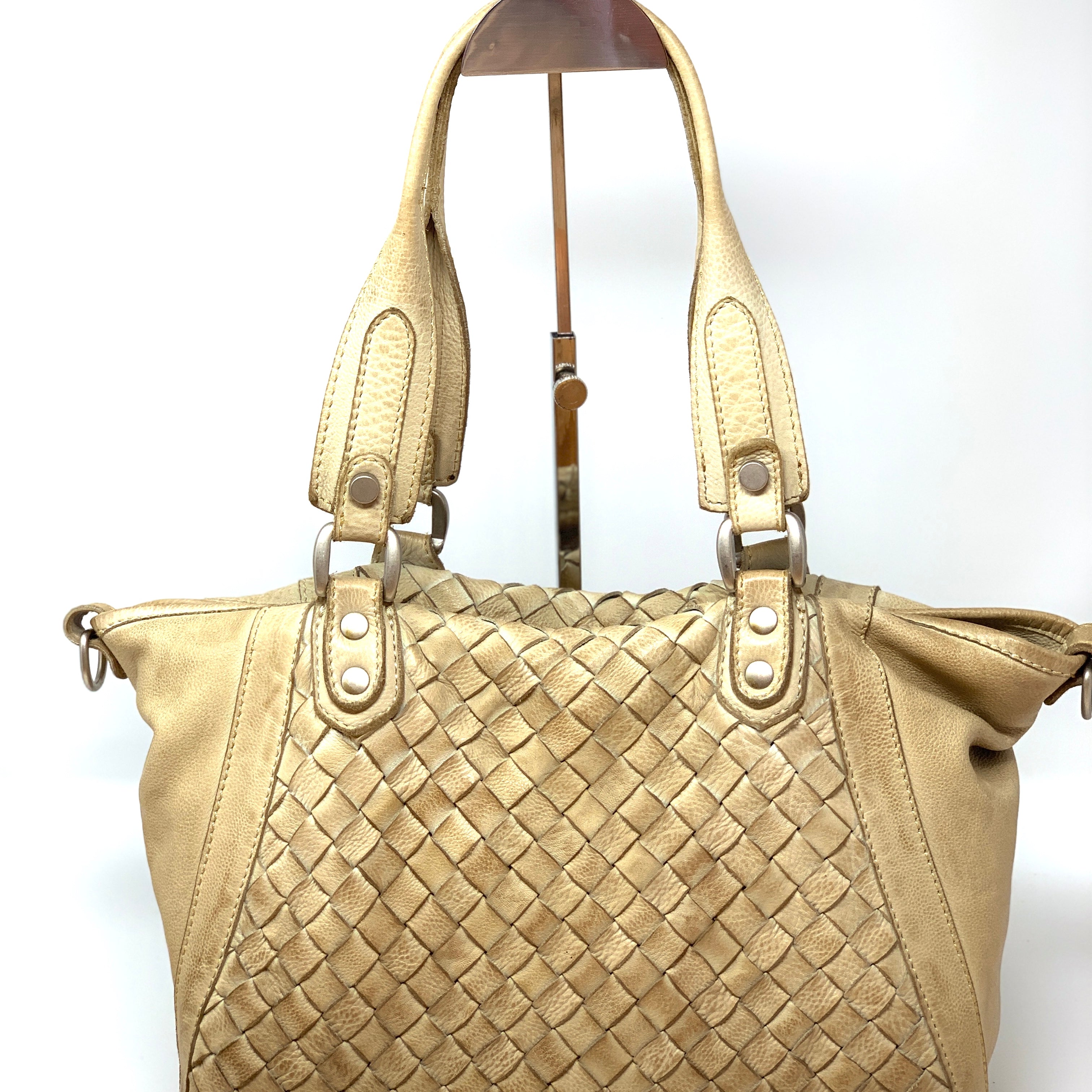 VLD Woven Leather Tote - Big Bag 