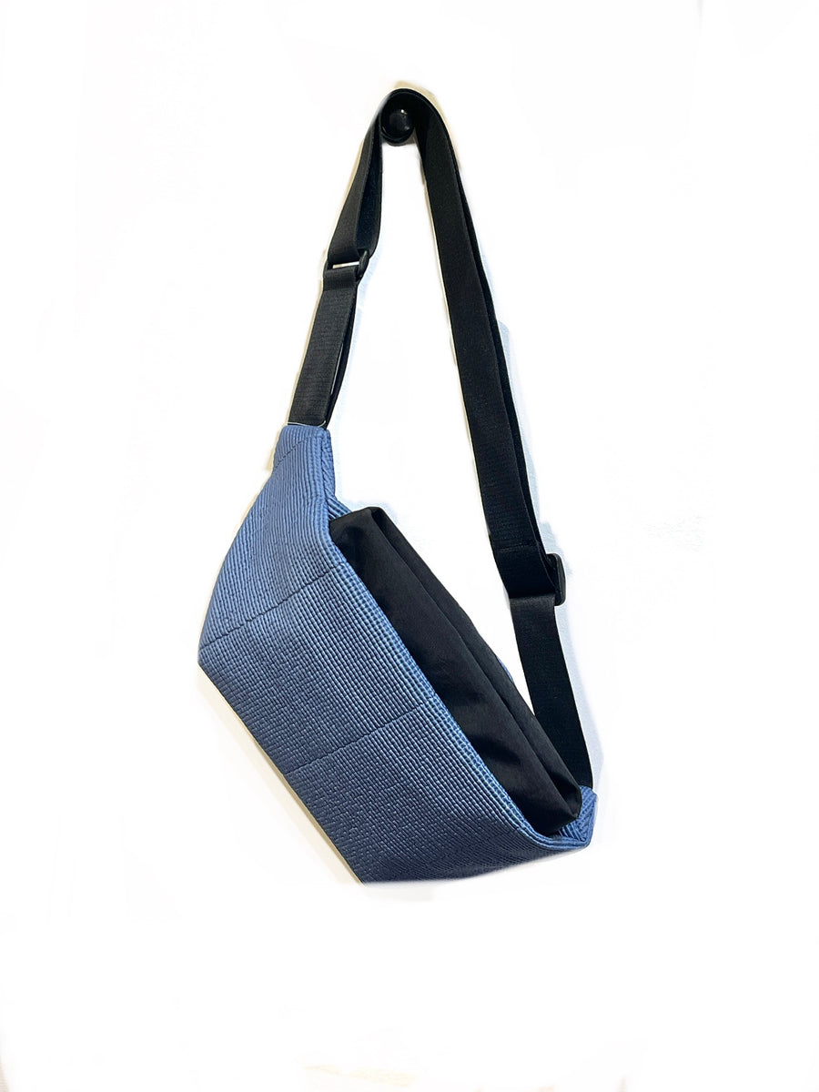 In-Zu Wallaby Crossbody Sling in Quilt Blue - Big Bag NY