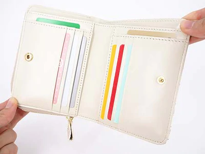Plum Blossom Zippered Bifold Wallet