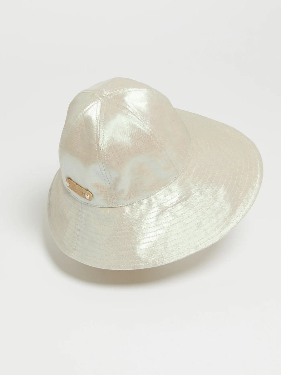 Capeline Linen Hat