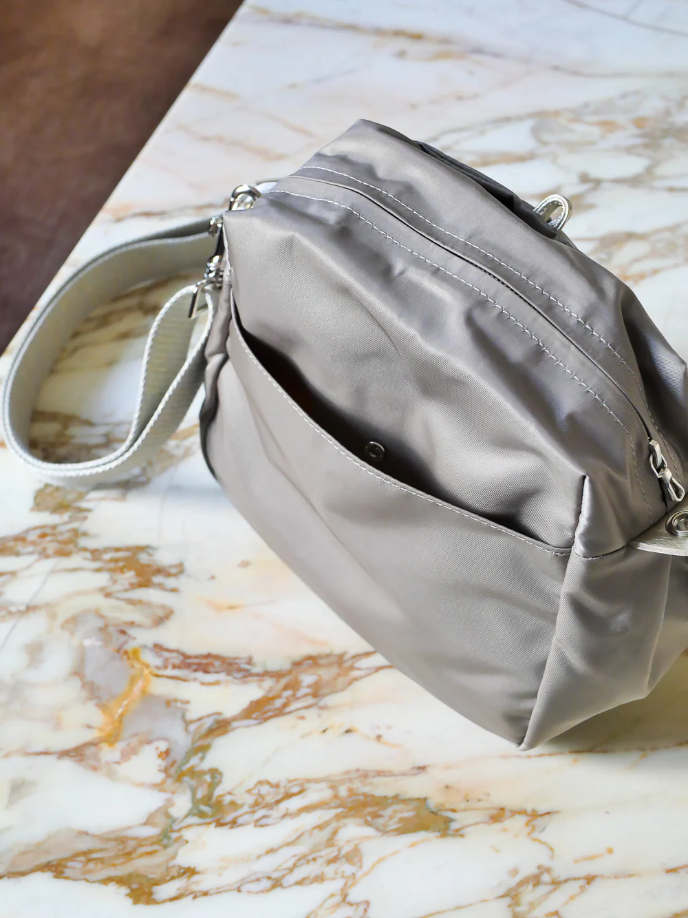 Brontibay Baia Satin Nylon Crossbody Bag Wolfback - Big Bag NY